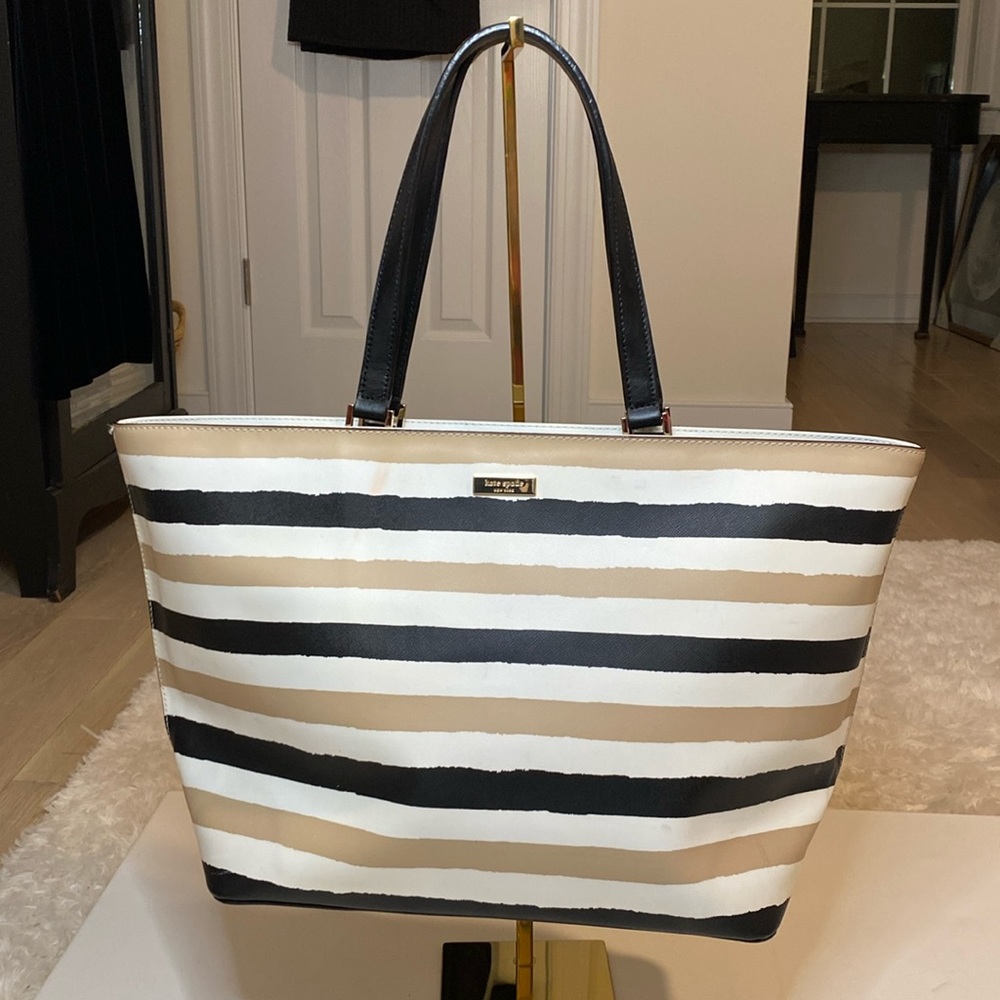 Kate Spade Grant Street Jules Vinyl Striped Tote. Black, beige, and white. XL.